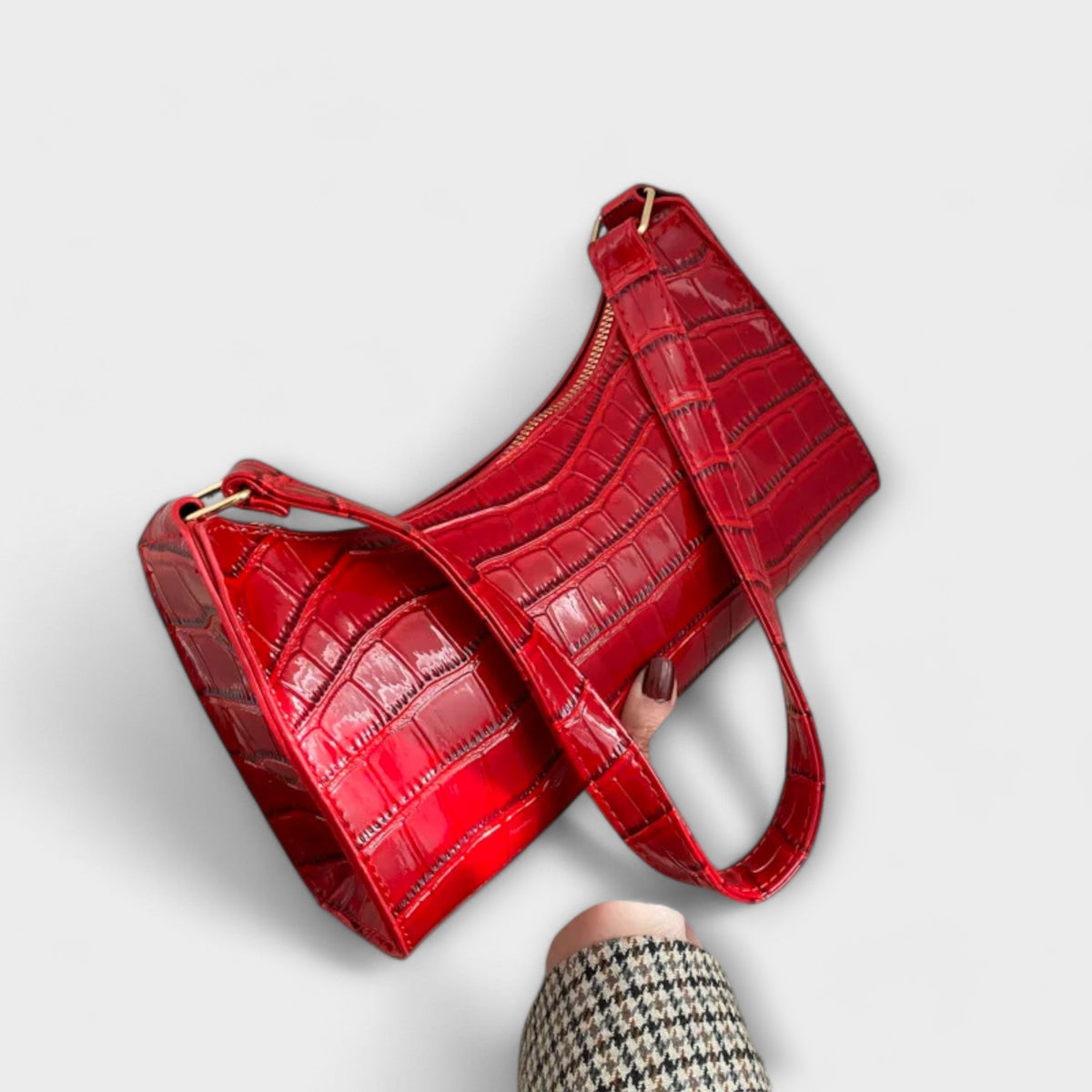 Olivia | Shiny Leather Bag