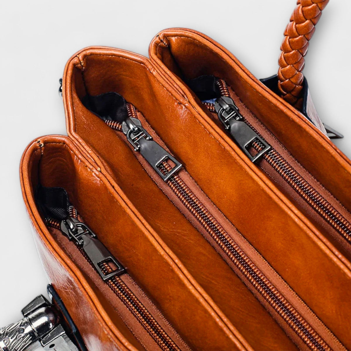 Olivia | Elegant Duffel Bag