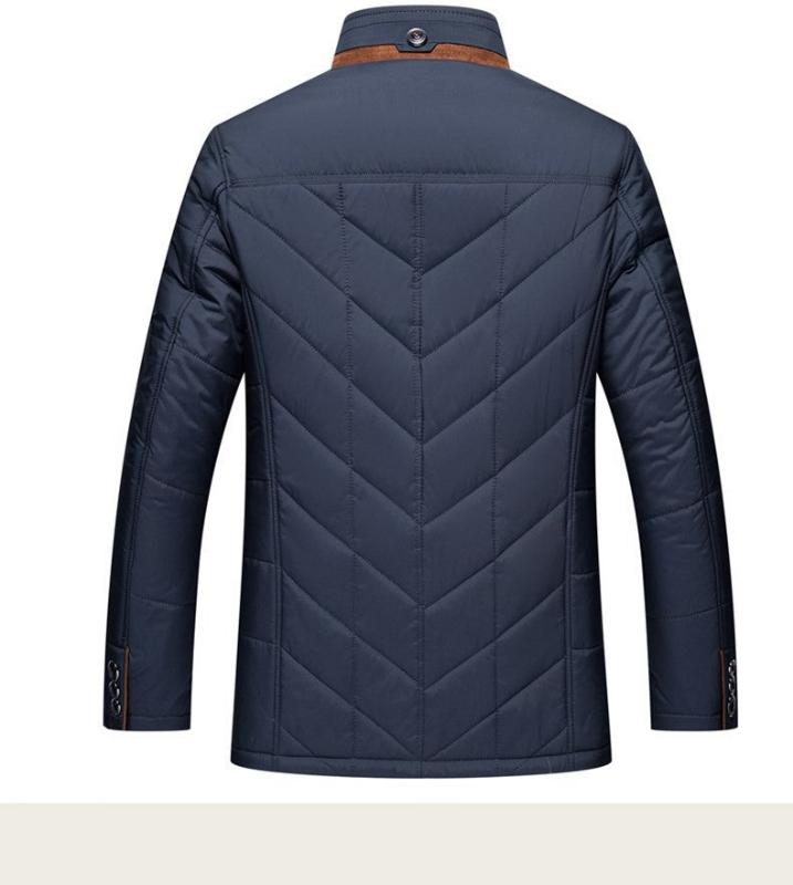 William | Classic Collar Jacket