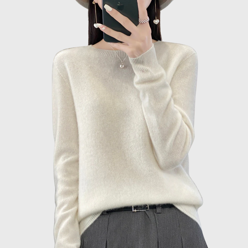 Anette | Warm sweater for cold days